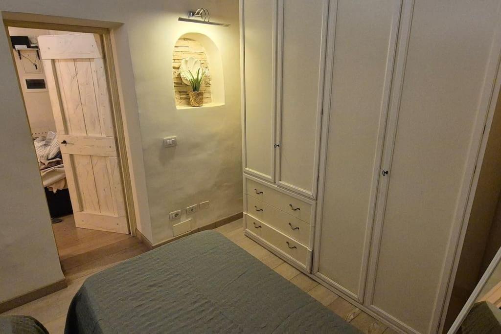 Borgo San Frediano Hideaway Apartment Флоренция Екстериор снимка